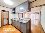  中古一戸建て