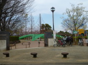 安行出羽公園