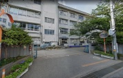 草加市立両新田小学校