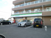 ファミリーマート浦和大谷口店