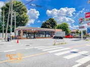 セブンイレブン赤山店