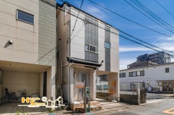 大通りにアクセスしやすい好立地！商業施設や教育施設も徒歩圏内で生活利便性良好です。