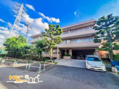 JR京浜東北線『北浦和』駅徒歩１２分の好立地！新規フルリノベーションでキレイな室内です！約９０平米超えの広い快適住居♪日当たり良好な角部屋に広さ約２０帖のリビングで新生活をスタート！
