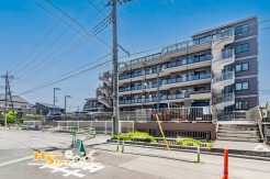 本日ご内覧いただけます。社用車による無料送迎サービスもあわせて実施しておりますので、お気軽にお問合せください！
