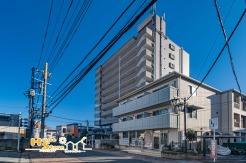 内覧をご希望の方は、お気軽にお問い合わせください。また、社用車によるご自宅や最寄り駅からの無料送迎サービスもご利用いただけます。初めてのマイホーム探しも、しっかりとサポートいたします。
