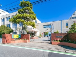 川口市戸塚東２丁目