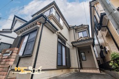 在宅ワークや自宅学習などライフスタイルの変化に伴い、間取りや住環境へのこだわりは欠かせません。一生に一度の買い物だからこそ、内覧はとても大切です。実際に住まいや周辺環境を肌で感じ、自分の生活をリアルにイメージしてみましょう。
