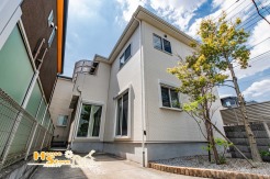 カースペース付きでお車をお持ちの方も安心。