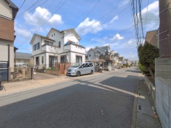 越谷市東大沢３丁目