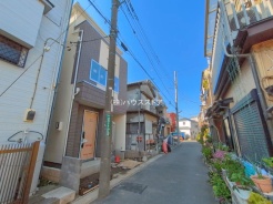 川口市本前川３丁目