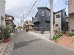 草加市新栄１丁目