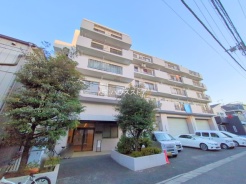 足立区西綾瀬１丁目