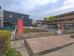 草加市青柳８丁目