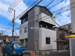 足立区本木南町