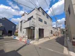 足立区中央本町３丁目