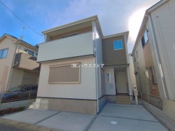 草加市稲荷６丁目