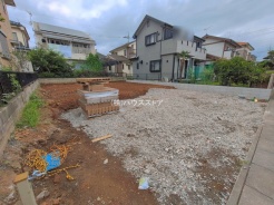 越谷市弥栄町３丁目