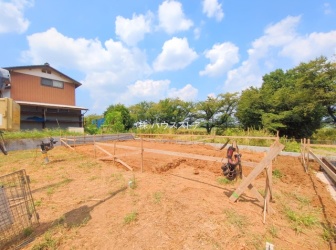 緑区三室V　A号棟