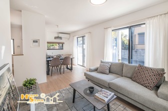 さいたま市緑区芝原2丁目（東浦和21期B号棟）　B