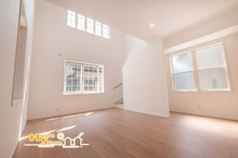 春日部市緑町２丁目戸建