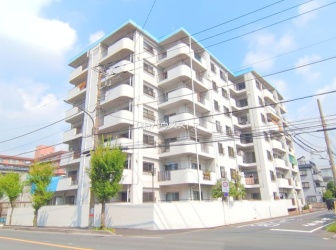 草加マンション