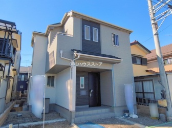 草加市北谷3丁目1890番　A号棟