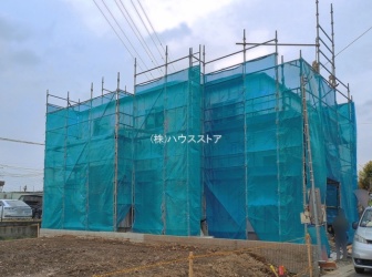 草加市新里町219番5　A号棟
