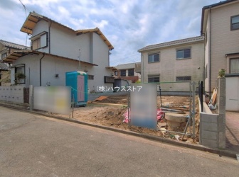 越谷市弥十郎　1号棟