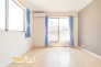 リモートワークやお子様のお部屋などライフスタイルに合わせて様々な用途にご活用いただける居室。自由にカスタマイズすることで、自分だけのプライベート空間にすることができます♪
