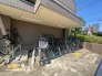敷地内駐輪場（空き状況等はお問合せください）
