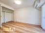 お部屋は採光と通風が考えられた居心地のいい空間設計。全居室収納付きのためスッキリとしたレイアウトを考えることができます。
