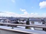 ３階バルコニーは眺望良好でお部屋の日当たりや風通しの確保も安心！