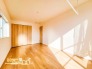 ライフスタイルに合わせて多用途に使える居室。リモートワークやお子様のお部屋など、自由にカスタマイズして自分だけのプライベート空間を楽しめます。
