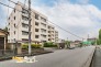 内覧をご希望の方は、お気軽にお問い合わせください。また、社用車によるご自宅や最寄り駅からの無料送迎サービスもご利用いただけます。初めてのマイホーム探しも、しっかりとサポートいたします。
