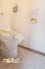 各階にトイレを備えた使い勝手の良い設計。フロアごとに利用でき、日常生活を快適にサポートします。