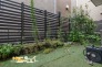 お庭ではガーデニングや家庭菜園など、季節の移ろいを感じながら思い思いの時間をお楽しみいただけます。暮らしに彩を添えるゆとりある空間です。