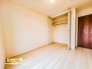 お部屋は採光と通風が考えられた居心地のいい空間設計。全居室収納付きのためスッキリとしたレイアウトを考えることができます。
