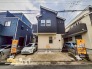駐車２台可能なカースペース付き！