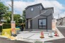 1号棟 住宅性能表示制度において６項目で高い等級を取得。高い品質と性能を備え、安心・快適な暮らしを支える住まいです。