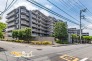 内覧をご希望の方は、お気軽にお問い合わせください。また、社用車によるご自宅や最寄り駅からの無料送迎サービスもご利用いただけます。初めてのマイホーム探しも、しっかりとサポートいたします。
