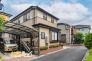 内覧をご希望の方は、事前のご予約をお願いいたします。また、社用車による最寄り駅やご自宅までの無料送迎も承っておりますので、お気軽にご相談ください。
