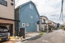 全居室南向き×全室2面採光の日当たり良好な物件。ブロック塀撤去で駐車もしやすくなりました。