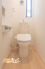 毎日使いやすい便利な仕様の温水洗浄トイレは、清掃がしやすくいつも清潔な空間に保てます♪
