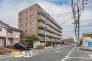内覧をご希望の方は、お気軽にお問い合わせください。また、社用車によるご自宅や最寄り駅からの無料送迎サービスもご利用いただけます。初めてのマイホーム探しも、しっかりとサポートいたします。