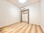 お部屋は採光と通風が考えられた居心地のいい空間設計。全居室収納付きのためスッキリとしたレイアウトを考えることができます。
