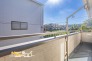 明るく開放感のある南向きのワイドバルコニー。3部屋から出入りできる使い勝手の良い動線で、洗濯物も干しやすい設計です。