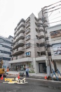 2路線利用可能な『春日部』駅まで徒歩約5分の好立地。通勤・通学にも便利なアクセス環境です。徒歩圏内にはララガーデンがあり、日々のお買い物にも便利な住環境が整っています。