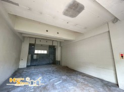 1階店舗101号室(約63.84平米)・・・賃料月額29.7万円/管理費月額1.1万円で募集中