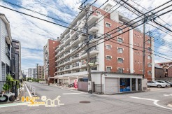 内覧をご希望の方は、お気軽にお問い合わせください。また、社用車によるご自宅や最寄り駅からの無料送迎サービスもご利用いただけます。初めてのマイホーム探しも、しっかりとサポートいたします。