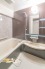 上質なカラーリングの浴室は清潔な空間美を実現。１日の疲れが癒され優雅なバスタイムを堪能できます。
